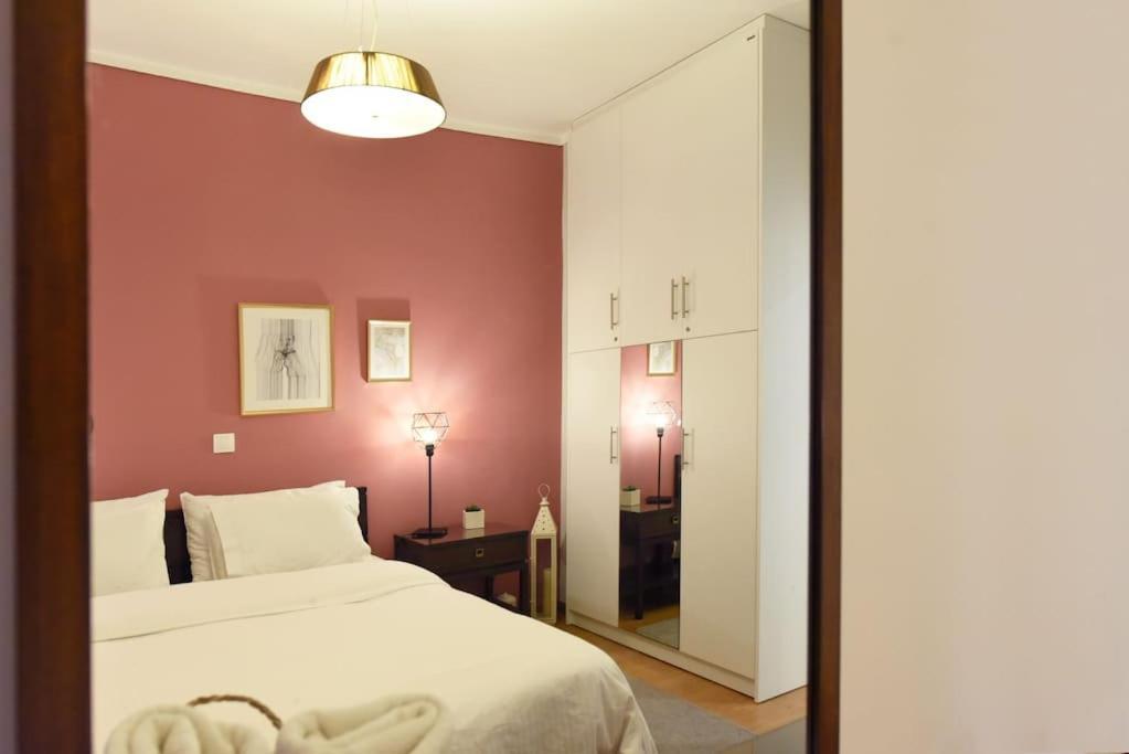 テッサロニキThe Muse, Colorful Cozy Flat On Mitropoleos Downtownアパートメント エクステリア 写真
