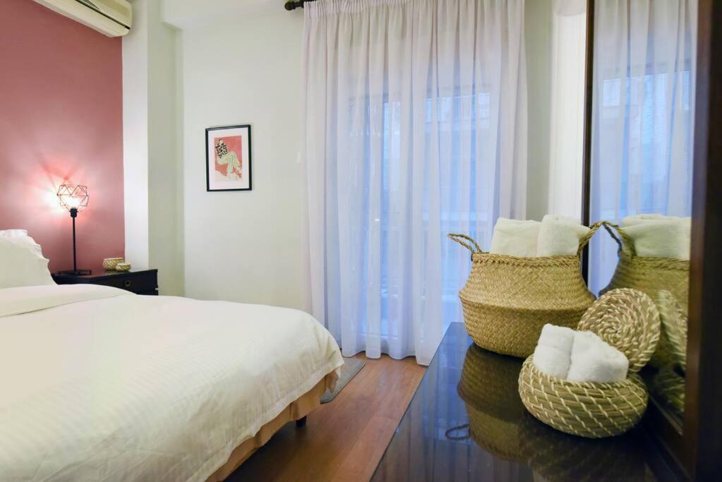 テッサロニキThe Muse, Colorful Cozy Flat On Mitropoleos Downtownアパートメント エクステリア 写真