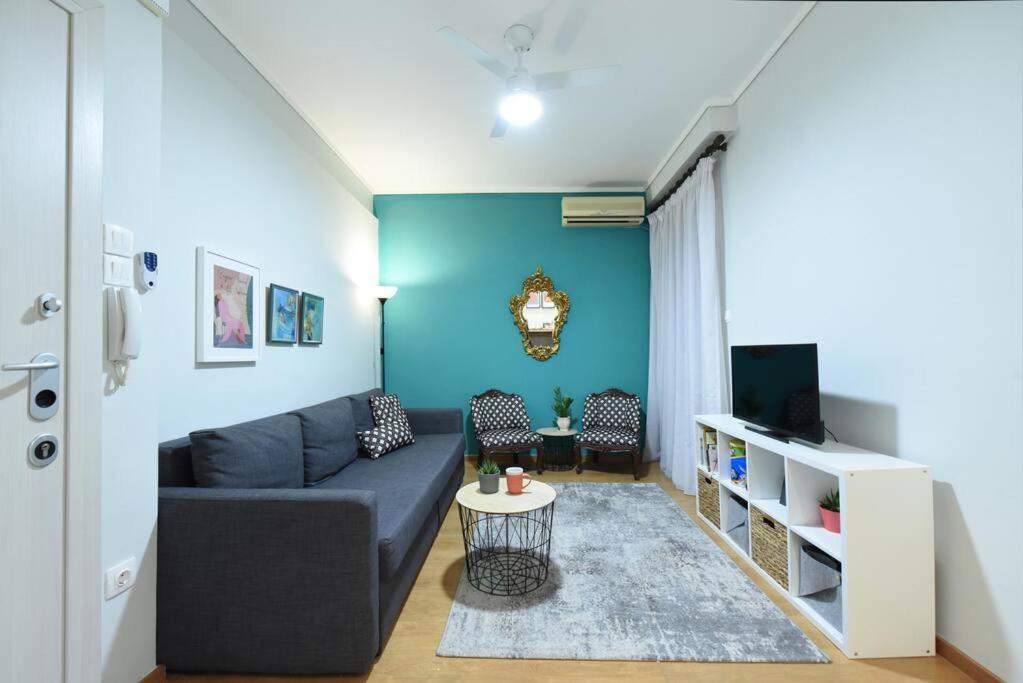 テッサロニキThe Muse, Colorful Cozy Flat On Mitropoleos Downtownアパートメント エクステリア 写真