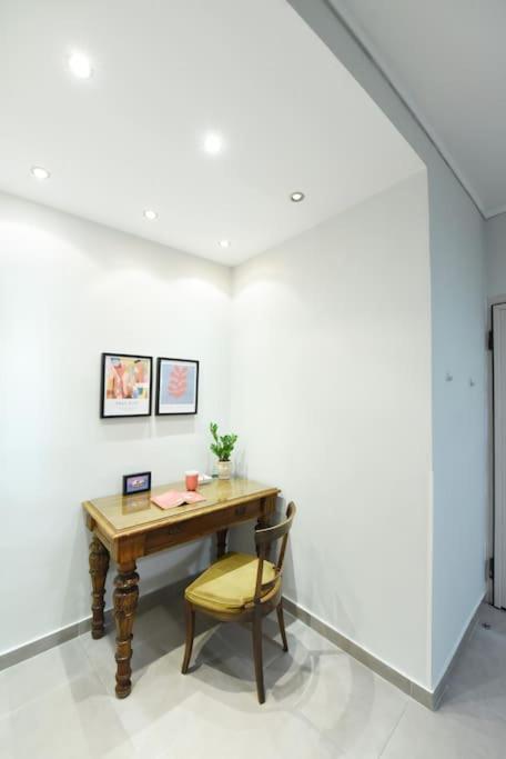 テッサロニキThe Muse, Colorful Cozy Flat On Mitropoleos Downtownアパートメント エクステリア 写真